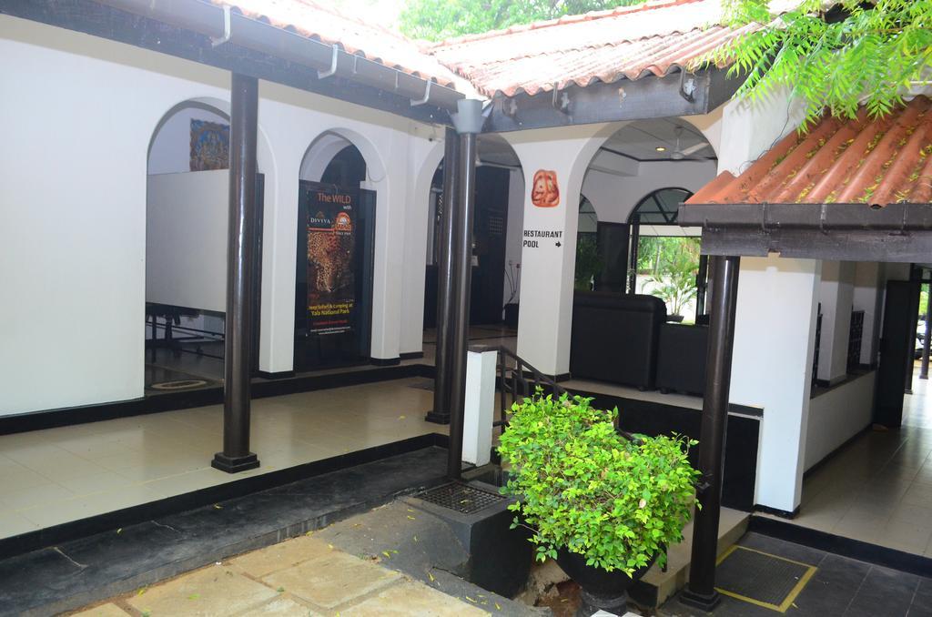 Jayasinghe Holiday Resort Kataragama Exterior photo